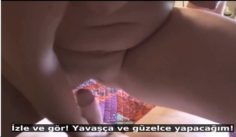 Teyzesi Genç Yeğeniyle Sikişerek Milli Yapıyor Türkçe Altyazılı porno