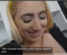 Sevgilsinden Ayrılan Kız Kardeşini Sikerek Teselli Ediyor – Sislovesme Türkçe Altyazılı Porno